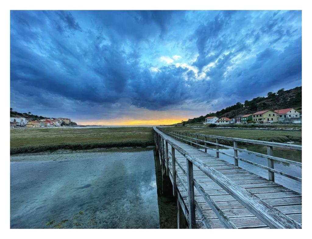 Fogar No Mar Villa O Pindo ภายนอก รูปภาพ